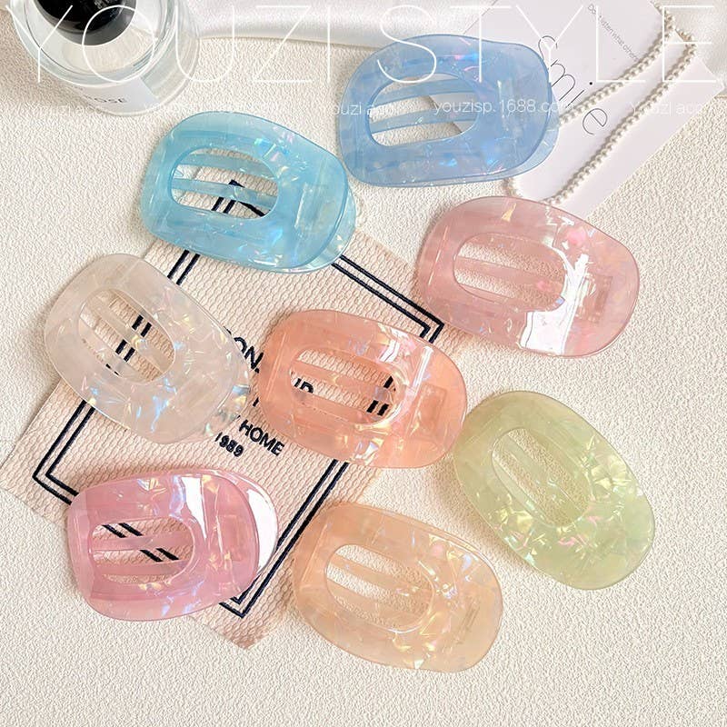 Pearl Jumbo Lay Flat Hair Claw Clip