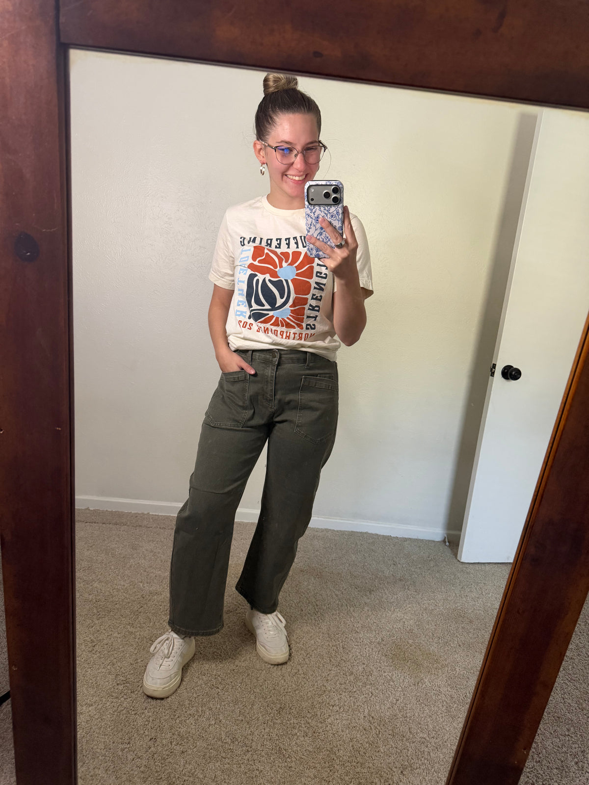 Clover Barrel Jeans